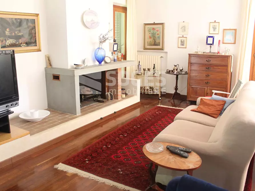 Immagine 2 di Villa in vendita  in Via XXV Aprile a Pontassieve