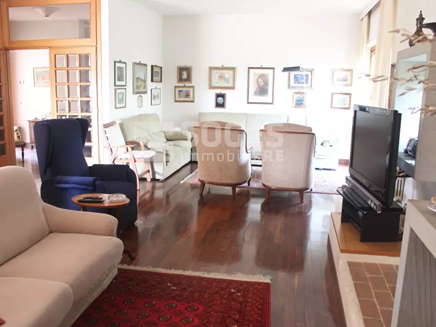 Immagine 10 di Villa in vendita  in Via XXV Aprile a Pontassieve