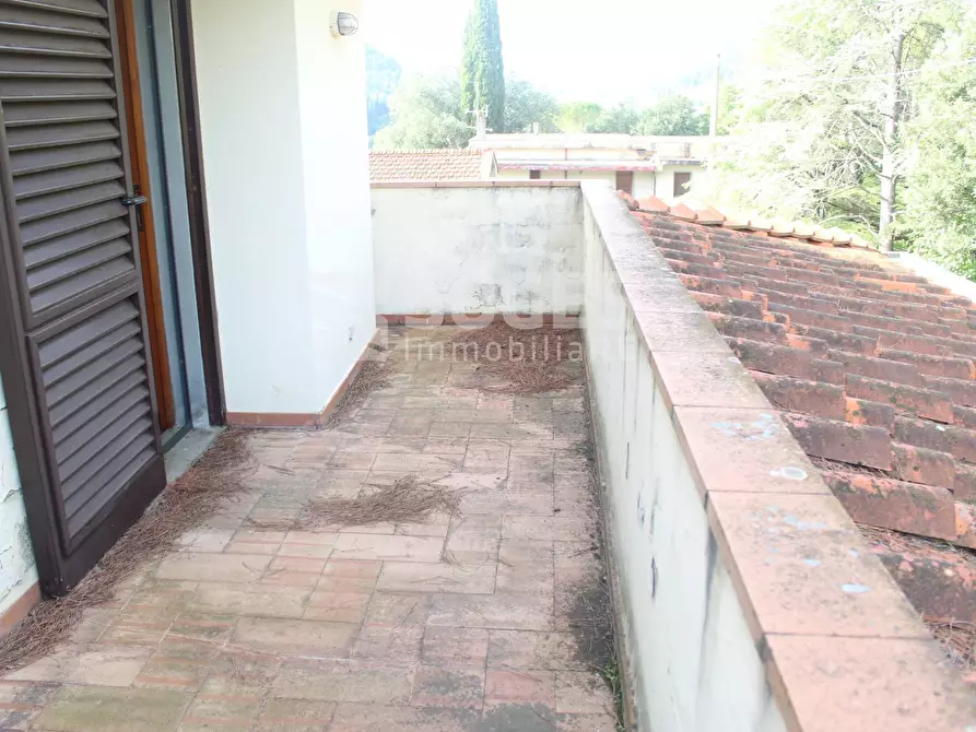 Immagine 30 di Villa in vendita  in Via XXV Aprile a Pontassieve