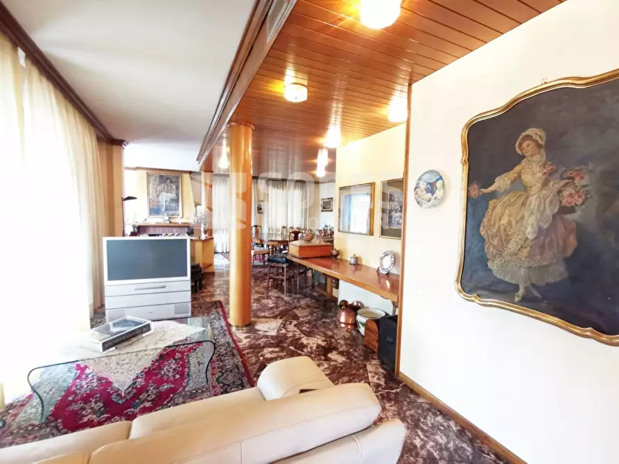 Immagine 10 di Appartamento in vendita  in Via XI Febbraio a San Giovanni Valdarno