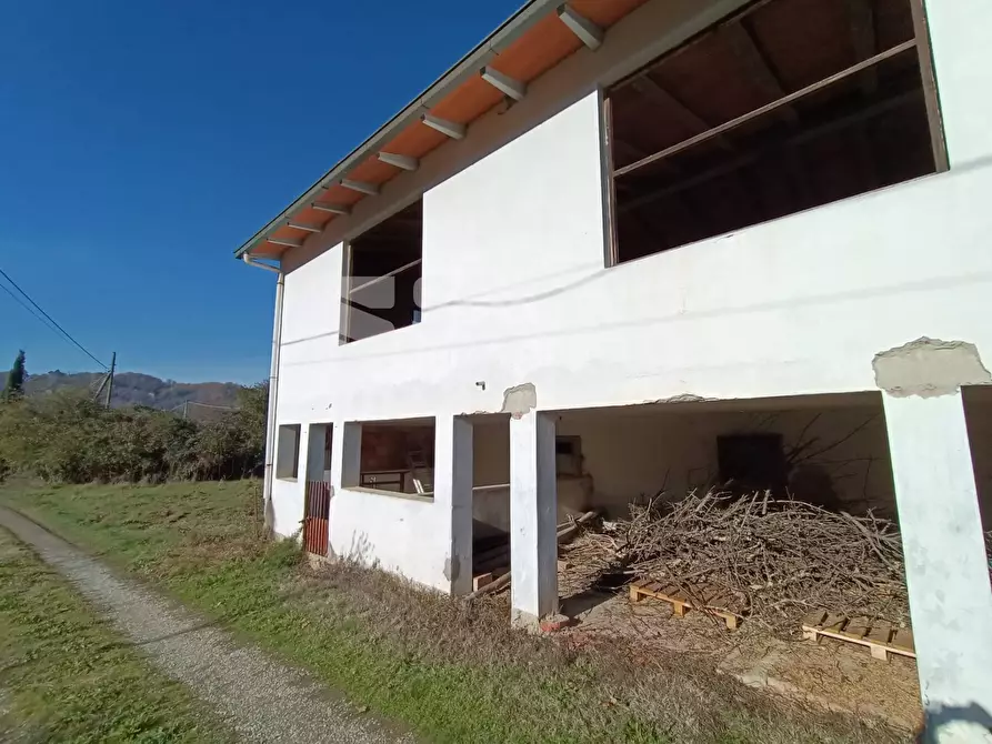 Immagine 19 di Casa indipendente in vendita  in Via di Loccano a Montevarchi