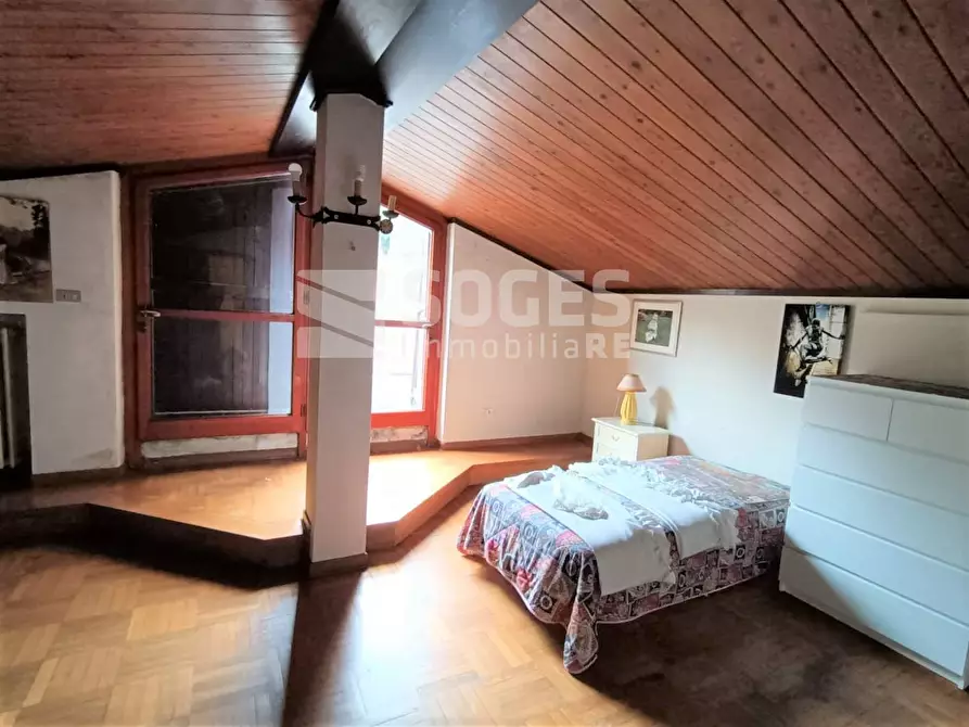 Immagine 23 di Villa in vendita  in Via di Montevarchi a Cavriglia