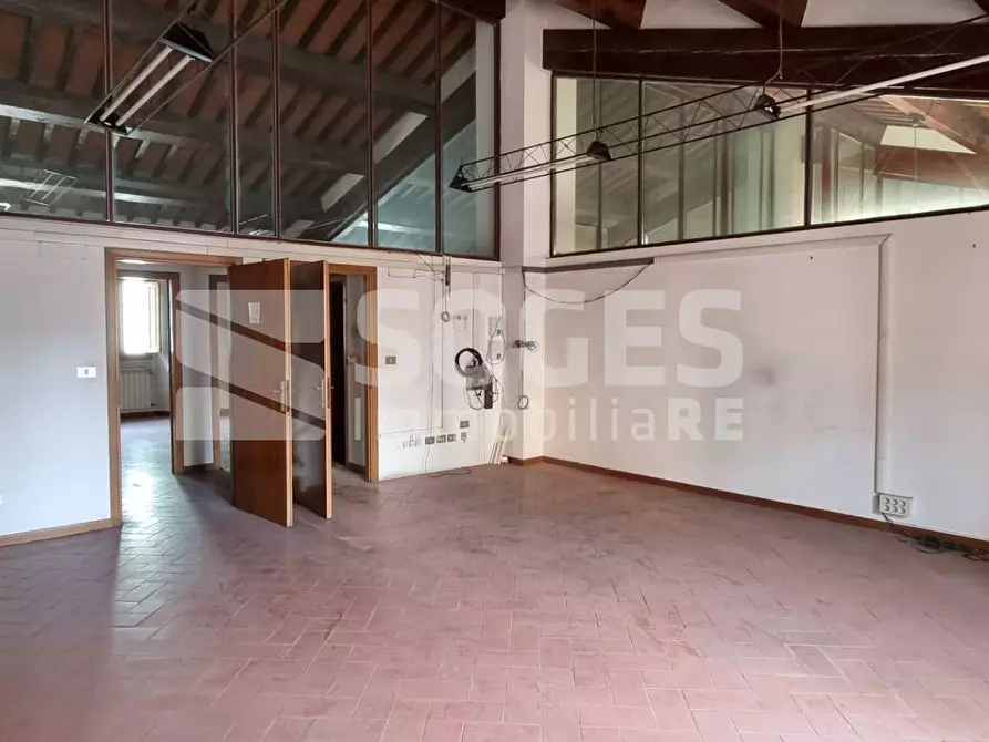 Immagine 4 di Ufficio in vendita  in Piazza XX Settembre a Montevarchi