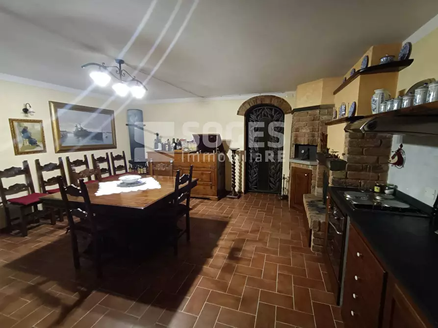 Immagine 25 di Villa in vendita  in via chiantigiana a Montevarchi