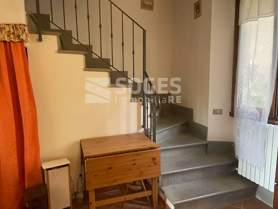 Immagine 26 di Villa in vendita  in Via di Castiglioni a Rufina