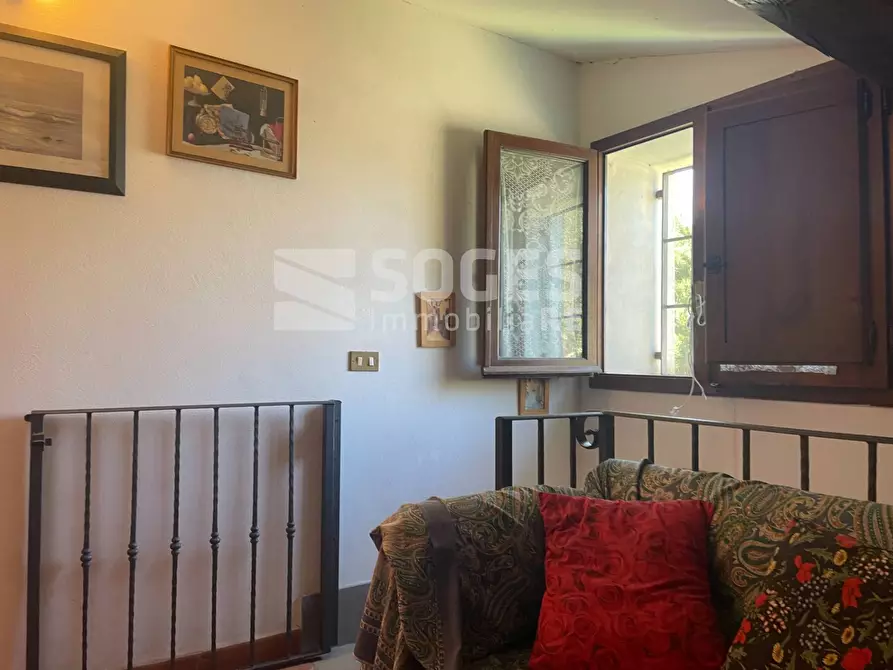 Immagine 28 di Villa in vendita  in Via di Castiglioni a Rufina