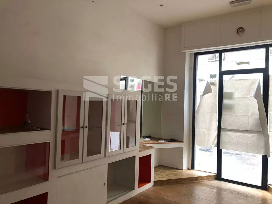 Immagine 2 di Attività commerciale in affitto  in via Ghiberti a Pontassieve