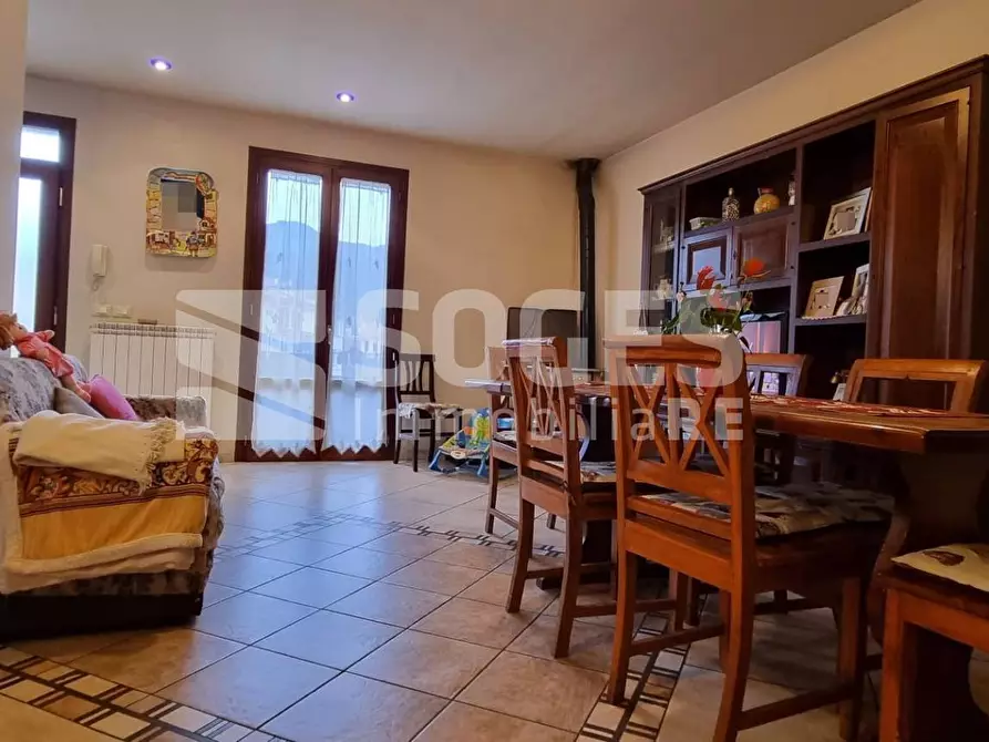 Immagine 12 di Appartamento in vendita  in Via Guglielmo Marconi a Loro Ciuffenna