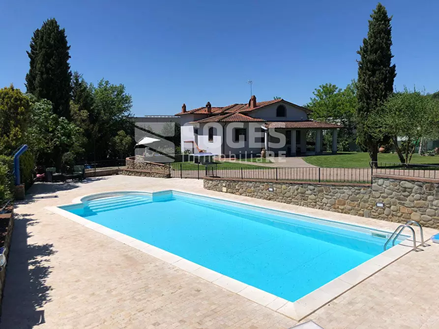 Immagine 7 di Villa in vendita  in Via Gastone Nencini a Terranuova Bracciolini