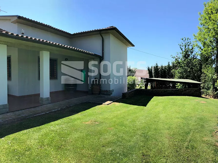 Immagine 10 di Villa in vendita  in Via Gastone Nencini a Terranuova Bracciolini