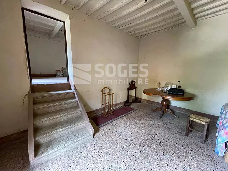 Immagine 9 di Camera in vendita  in Piazza delle Ginestre a Terranuova Bracciolini