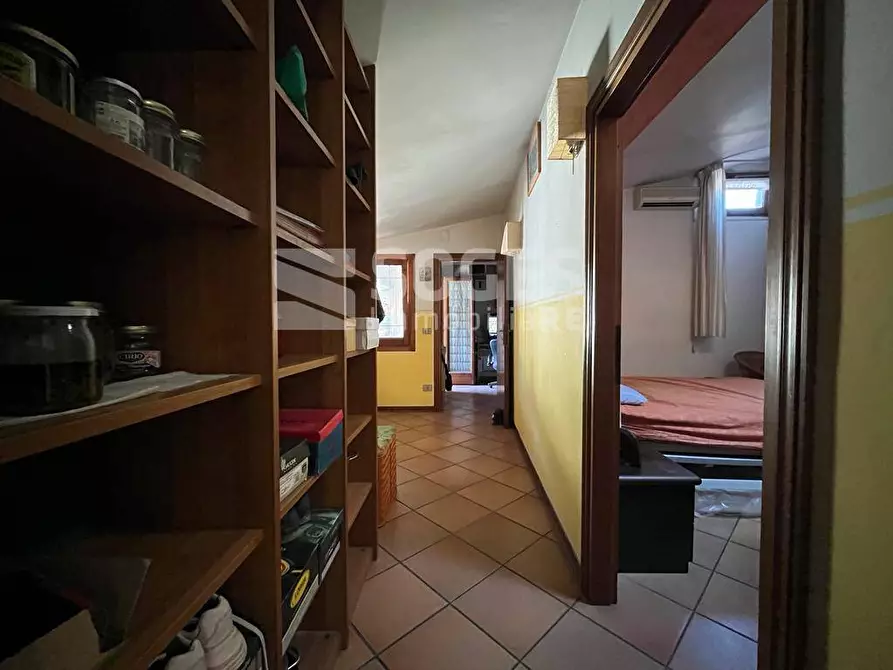 Immagine 5 di Appartamento in vendita  in Corso Italia a San Giovanni Valdarno