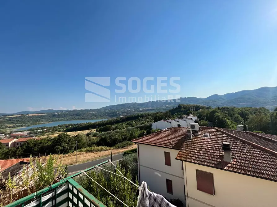 Immagine 2 di Appartamento in vendita  in via turati a Cavriglia