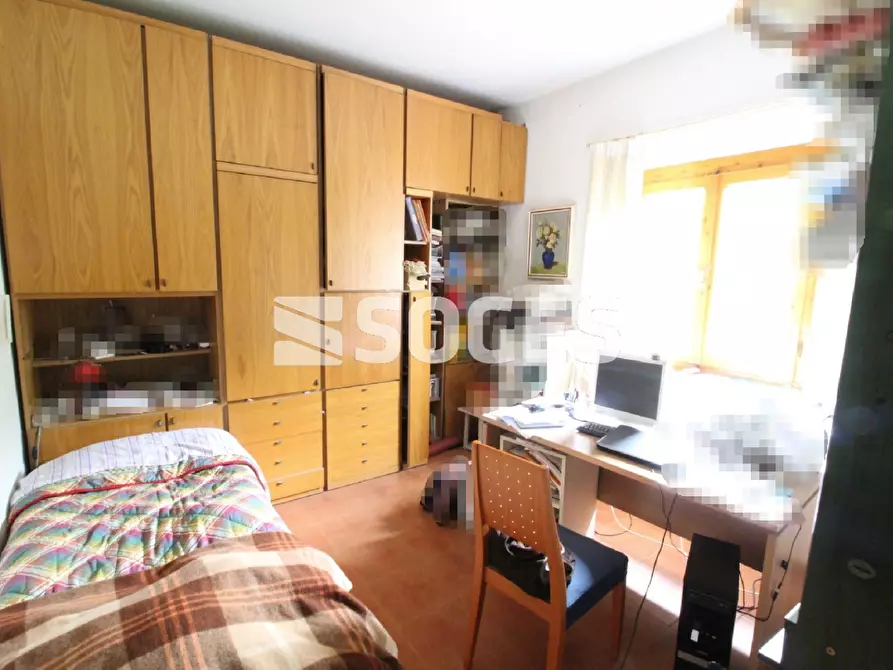 Immagine 12 di Palazzo in vendita  in Via G. Deledda a Cavriglia