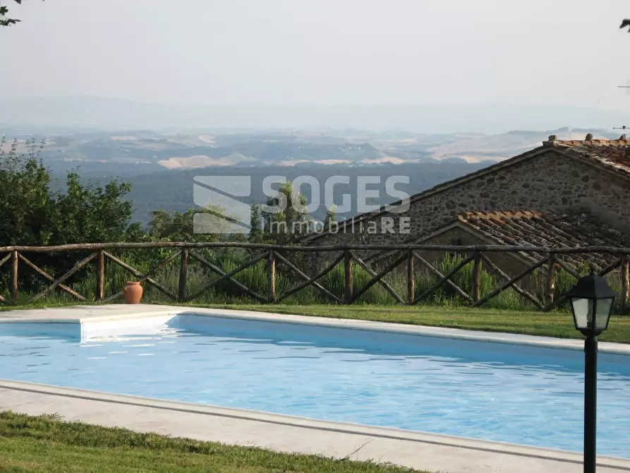 Immagine 6 di Villa in vendita  in Montebenichi a Bucine