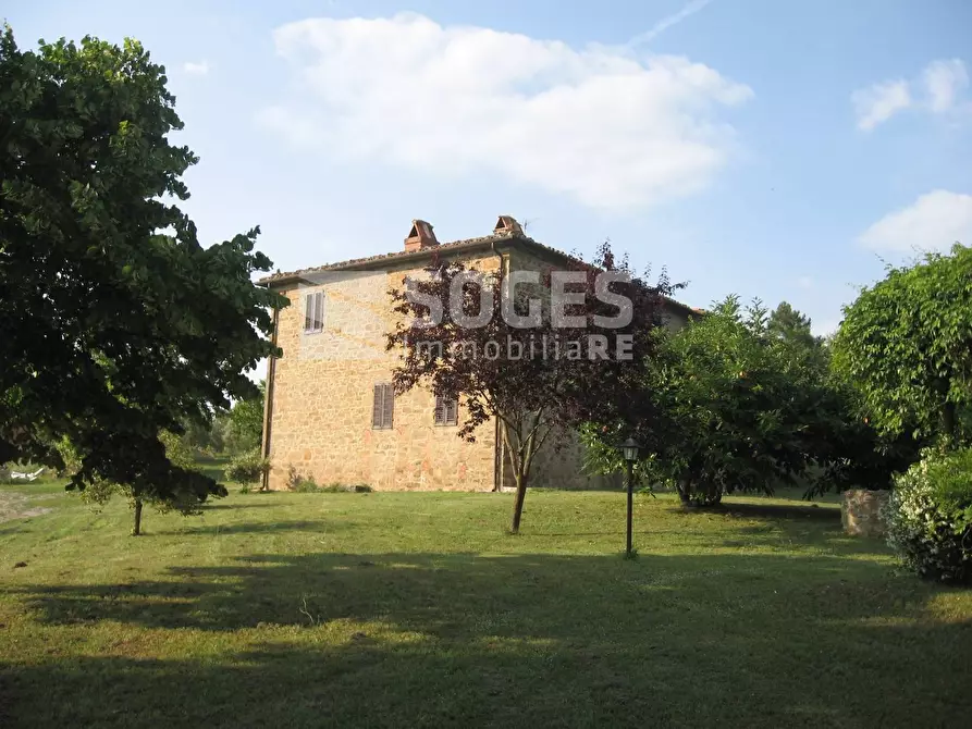 Immagine 8 di Villa in vendita  in Montebenichi a Bucine