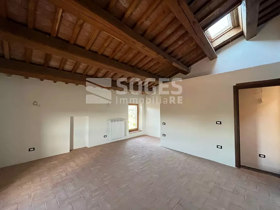 Immagine 15 di Appartamento in vendita  in rapale a Bucine