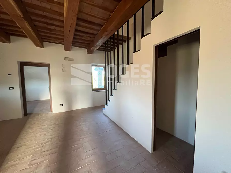 Immagine 9 di Appartamento in vendita  in rapale a Bucine