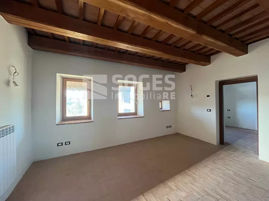 Immagine 8 di Appartamento in vendita  in rapale a Bucine