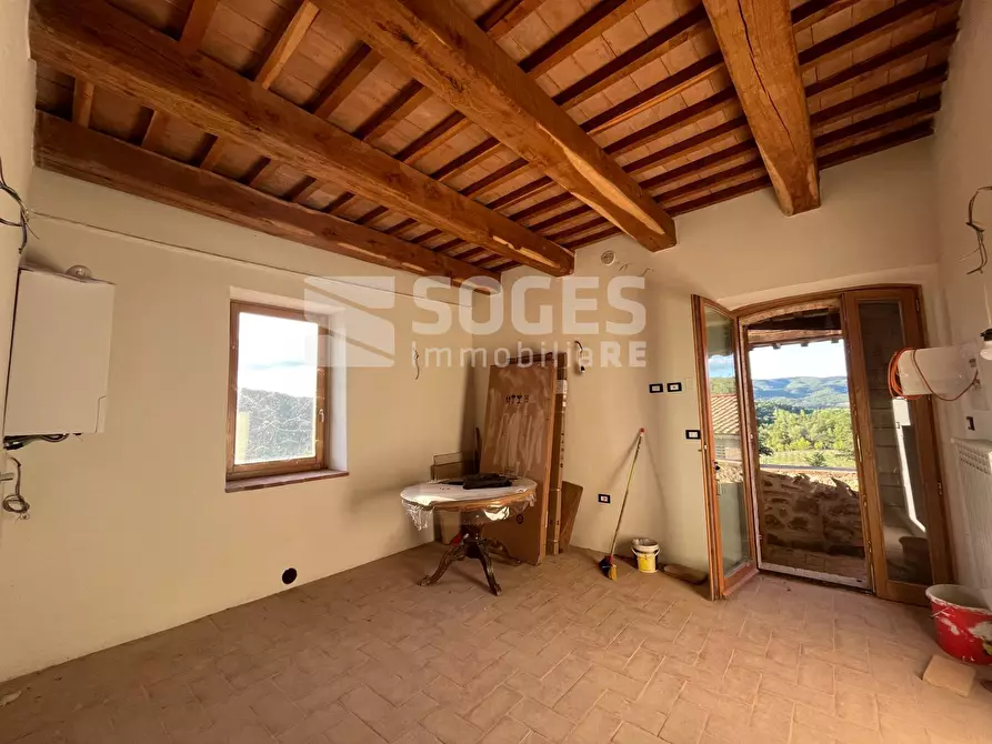 Immagine 6 di Appartamento in vendita  in rapale a Bucine