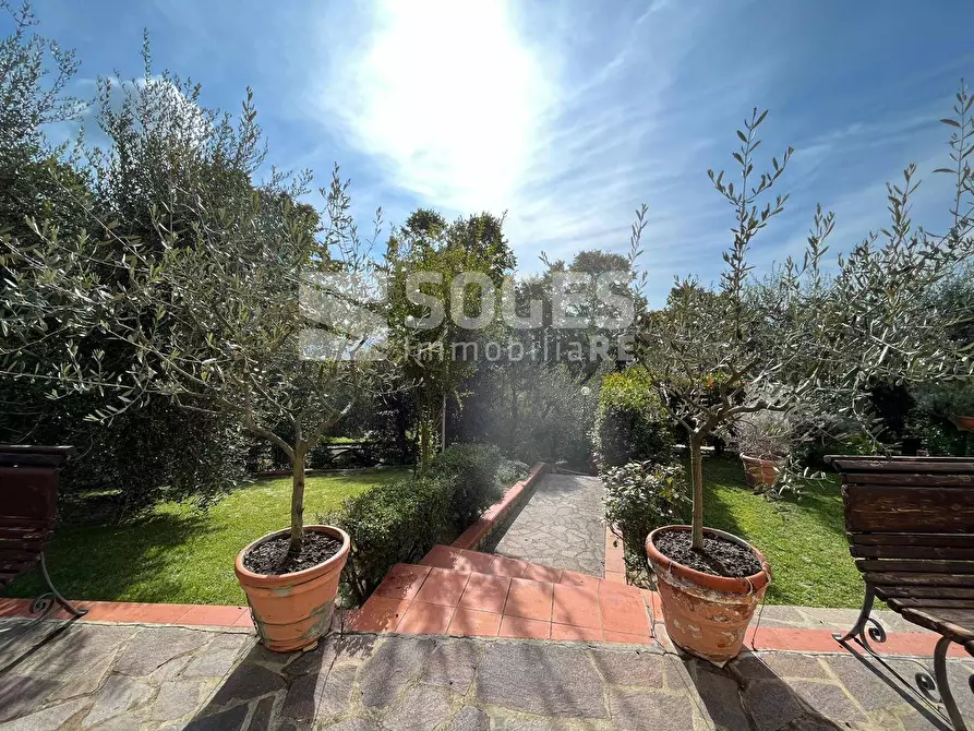 Immagine 18 di Casa indipendente in vendita  in Via Filippo Turati a Cavriglia