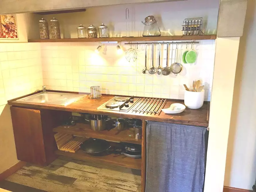 Immagine 28 di Rustico / casale in vendita  in VIA ARETINA a Reggello