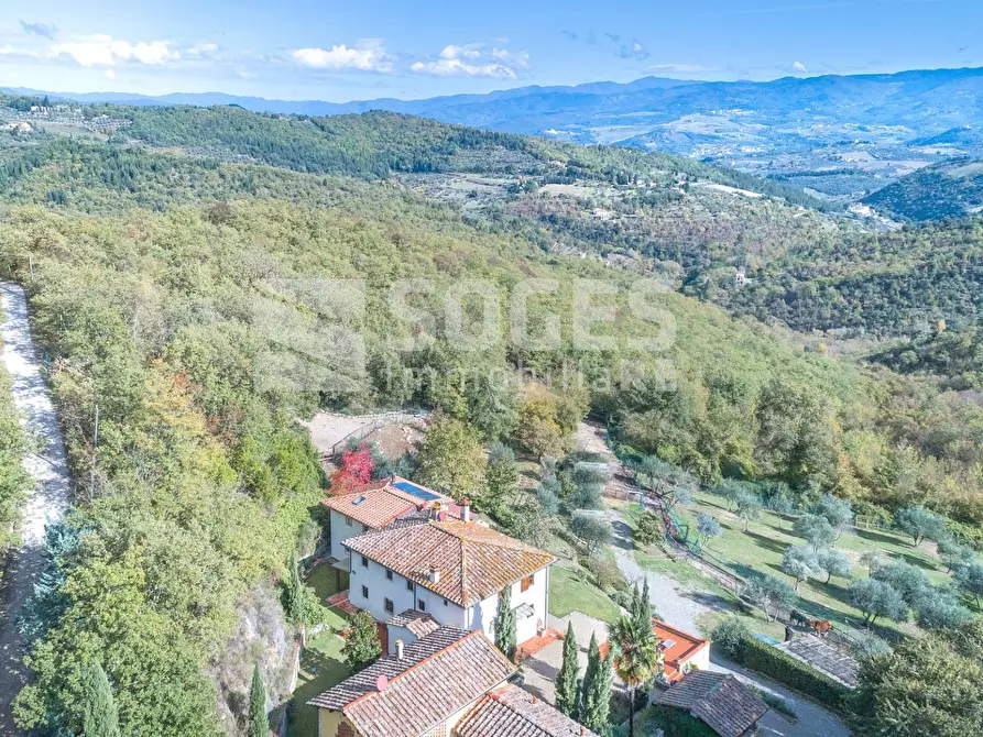 Immagine 4 di Villa in vendita  in Via di Terzano a Bagno A Ripoli