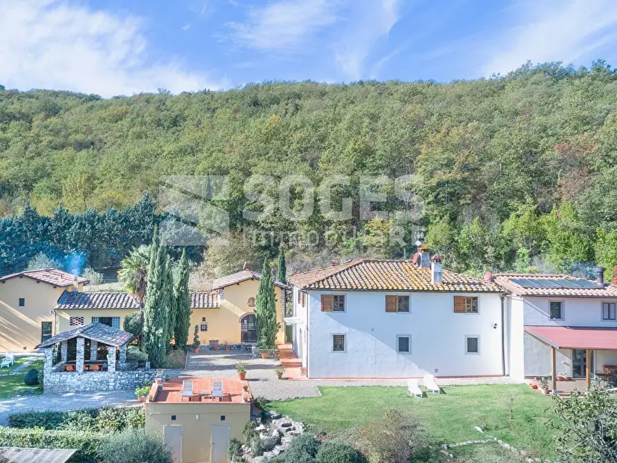 Immagine 5 di Villa in vendita  in Via di Terzano a Bagno A Ripoli