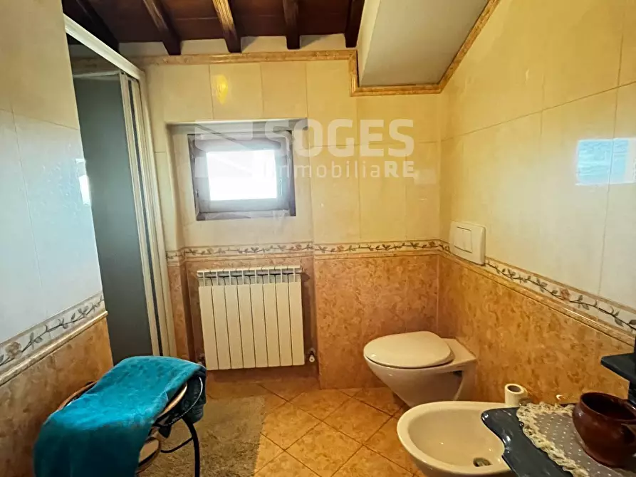 Immagine 16 di Villa in vendita  in Viale Europa a Loro Ciuffenna