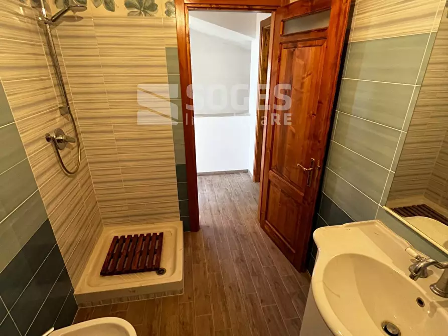 Immagine 14 di Appartamento in vendita  in Viale Europa a Loro Ciuffenna