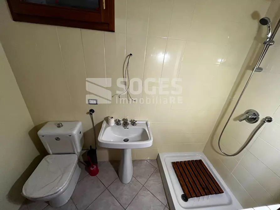 Immagine 23 di Appartamento in vendita  in Viale Europa a Loro Ciuffenna