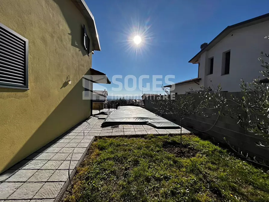 Immagine 26 di Appartamento in vendita  in Viale Europa a Loro Ciuffenna