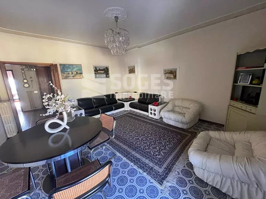 Immagine 2 di Appartamento in vendita  in contea a Dicomano