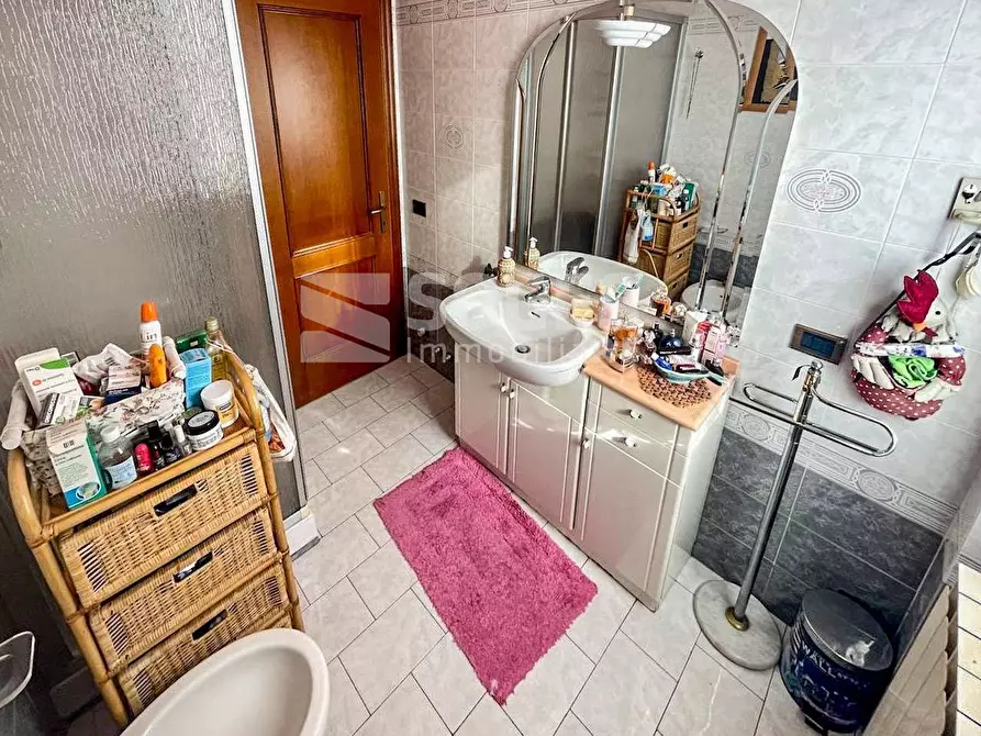 Immagine 17 di Villa in vendita  in via del cesto a Figline E Incisa Valdarno