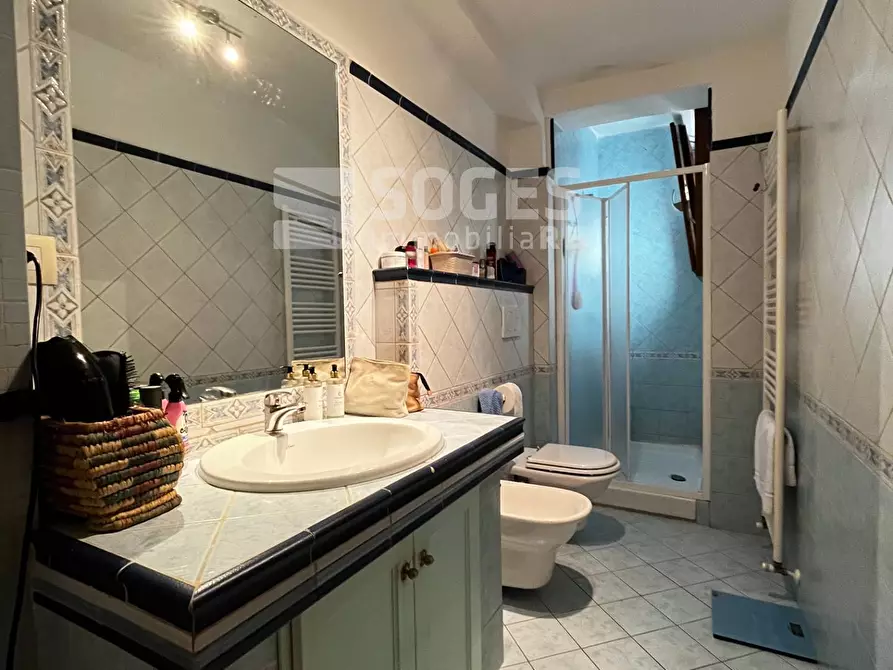 Immagine 11 di Appartamento in vendita  in via cennano a Montevarchi