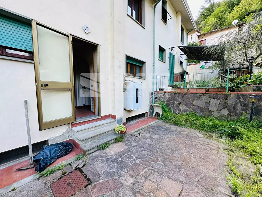 Immagine 8 di Appartamento in vendita  in Via San Romolo a Figline E Incisa Valdarno