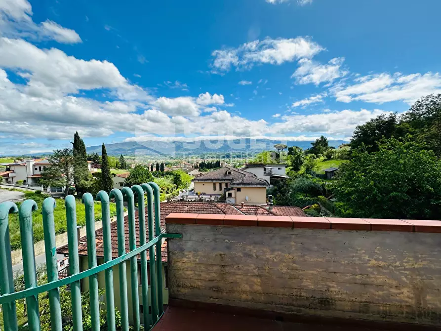 Immagine 2 di Appartamento in vendita  in Via San Romolo a Figline E Incisa Valdarno