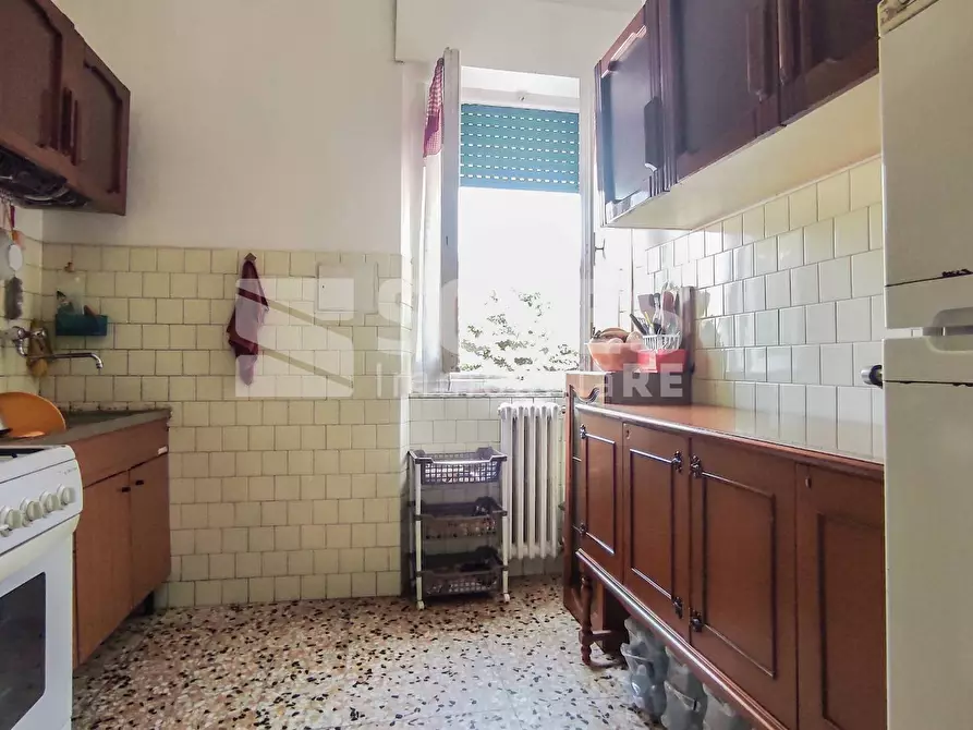 Immagine 5 di Appartamento in vendita  in viale europa a Terranuova Bracciolini