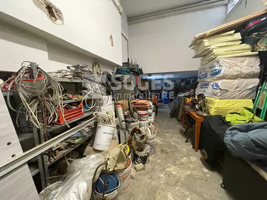 Immagine 21 di Box auto in vendita  in via Emenegildo Pistelli a Firenze