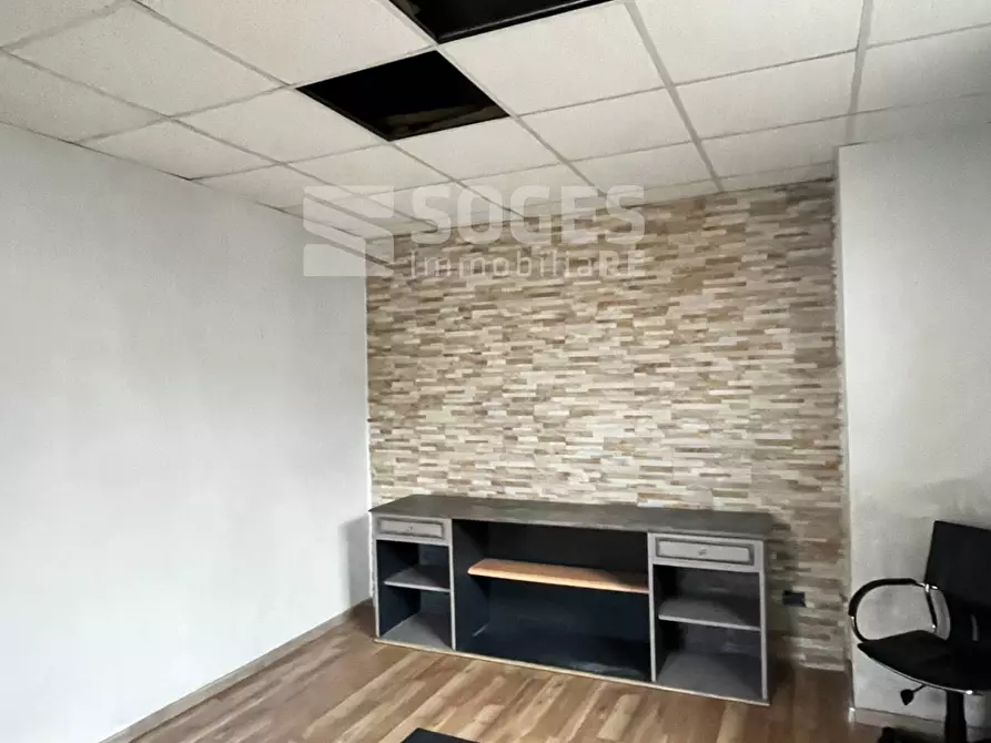 Immagine 28 di Villa in vendita  in via san pancrazio a Bucine