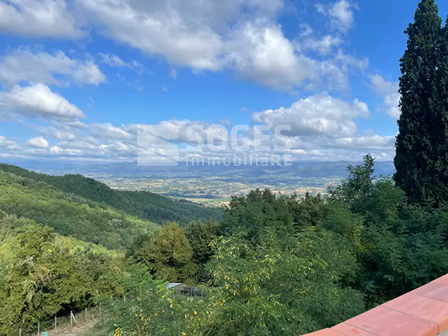 Immagine 17 di Rustico / casale in vendita  in Località Barbiana a Vicchio