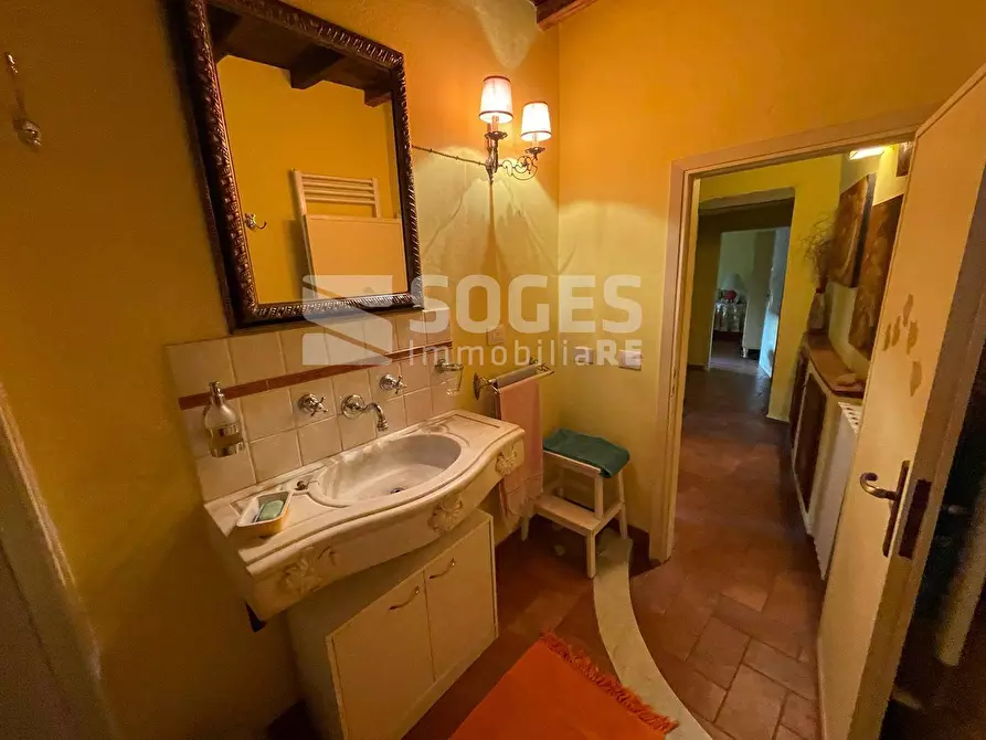 Immagine 10 di Rustico / casale in vendita  in Località Fornace a Londa