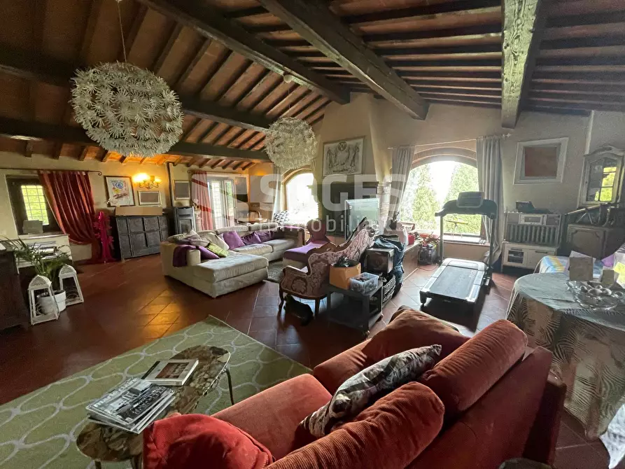 Immagine 23 di Rustico / casale in vendita  in Località Barbiana a Vicchio