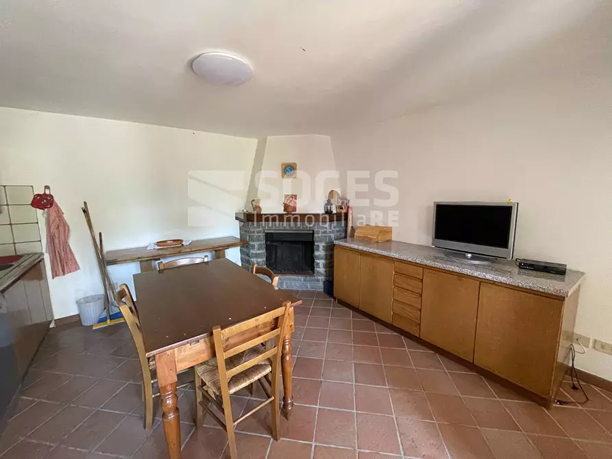 Immagine 21 di Rustico / casale in vendita  in Località Castelnuovo a Rufina