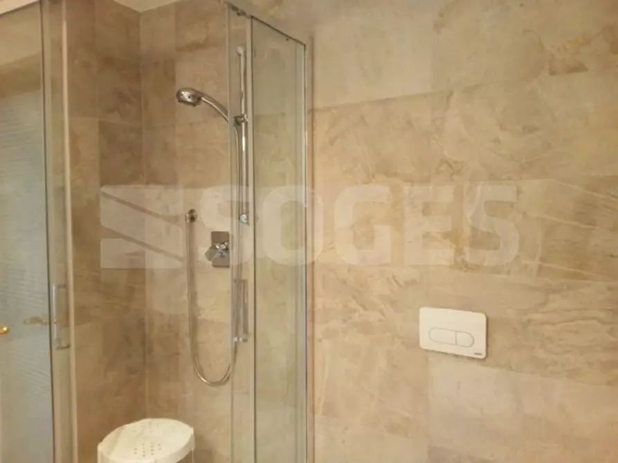 Immagine 10 di Villa in vendita  in via garibaldi a Rufina