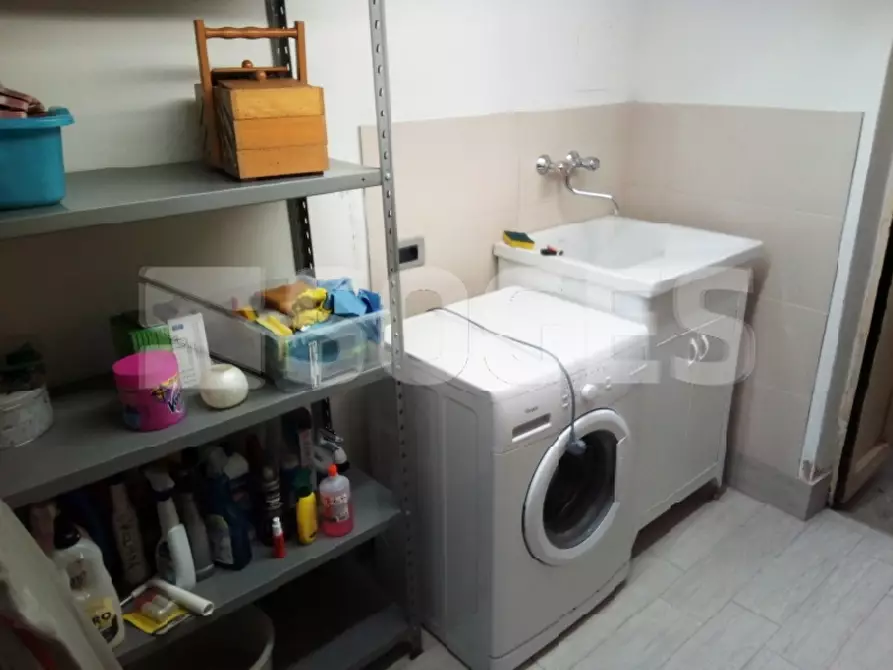 Immagine 11 di Villa in vendita  in via garibaldi a Rufina