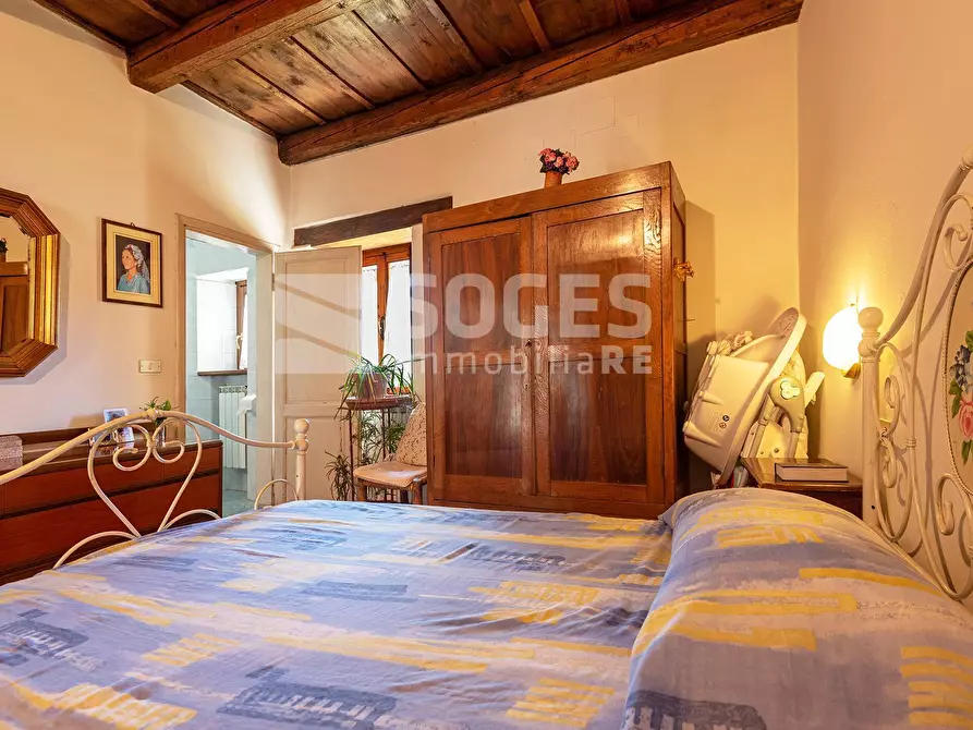 Immagine 5 di Camera in vendita  in Via Londa a Pratovecchio Stia