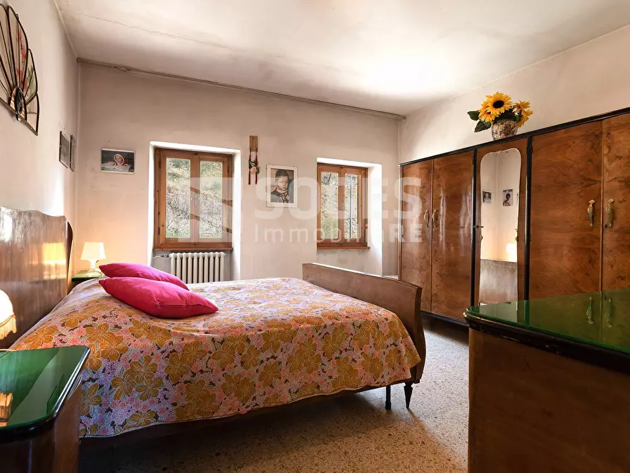 Immagine 15 di Camera in vendita  in Via Londa a Pratovecchio Stia