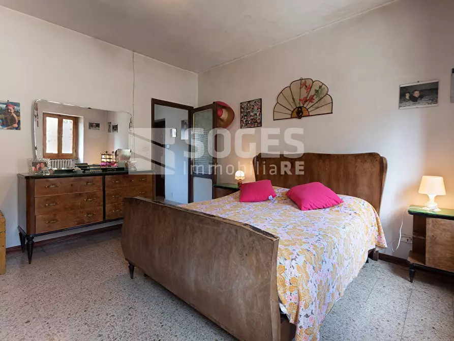 Immagine 16 di Camera in vendita  in Via Londa a Pratovecchio Stia