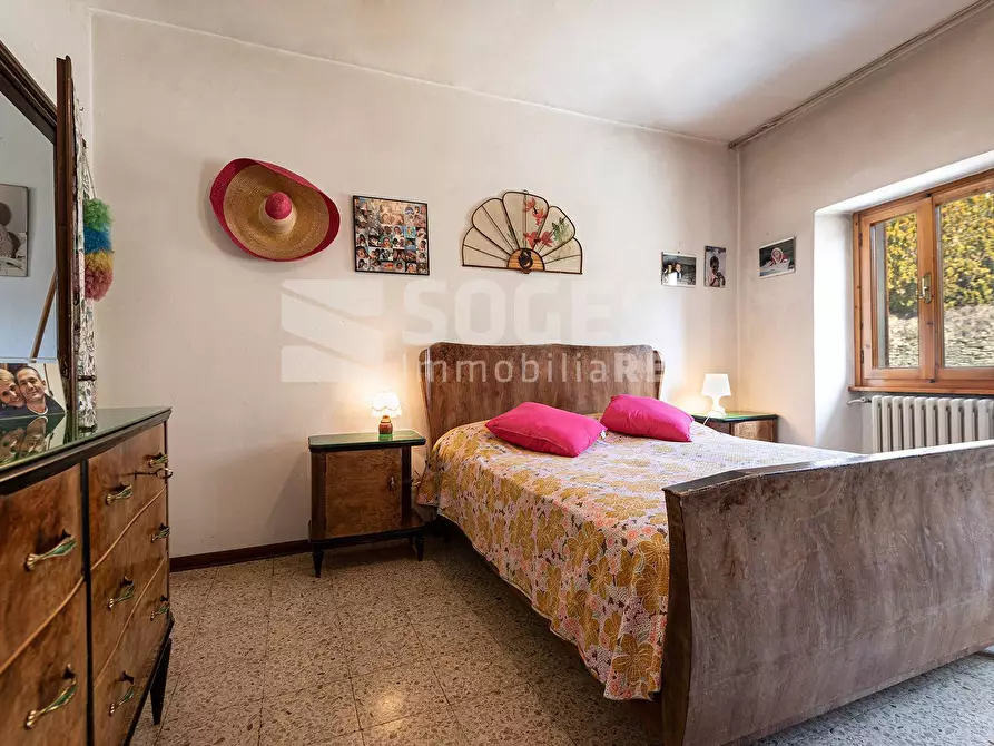 Immagine 17 di Camera in vendita  in Via Londa a Pratovecchio Stia